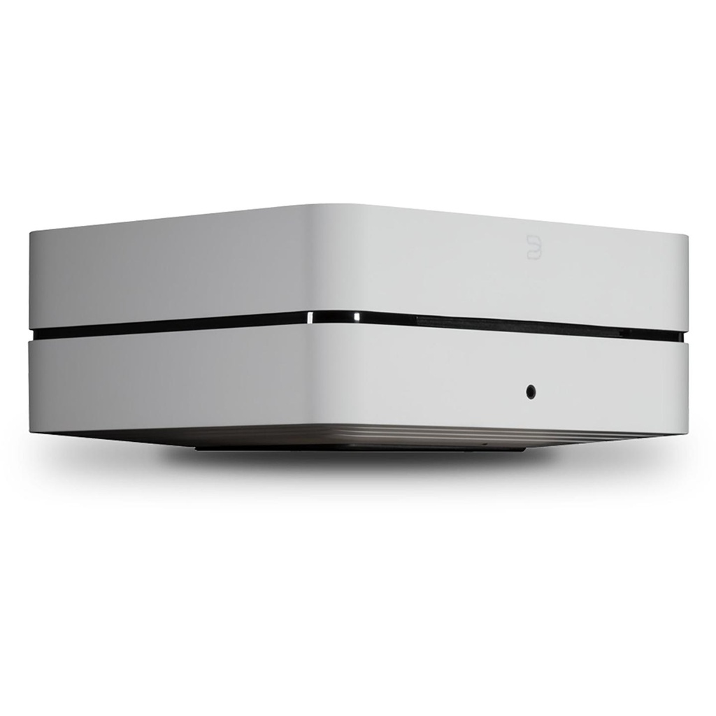 vault_wht_3-4_1.jpg